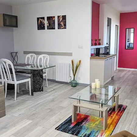 Apartment Domaine De La Griffe - 